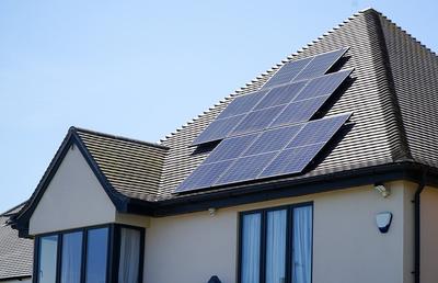 Invertorul Huawei: Inovație pentru eficiență maximă în energie solară