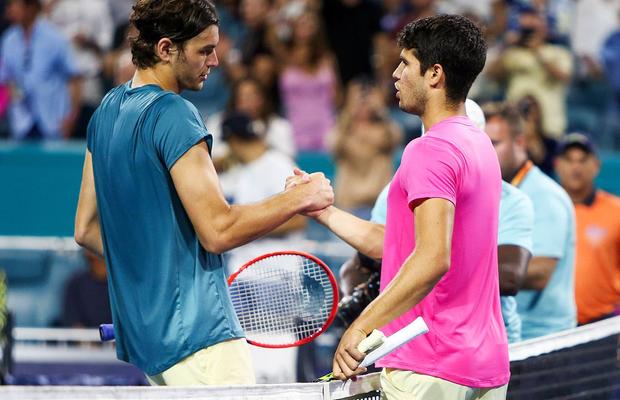 Impunător! S-a calificat în semifinale la Miami, iar adversarul exclamă: „E imposibil să ții pasul cu el! Cu Big 3 am putut respira mai bine decât împotriva lui”
