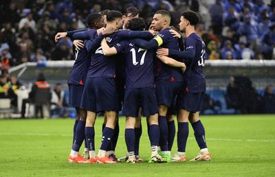 PSG a doborât-o fără probleme pe Marseille, chiar dacă a jucat mai bine de o repriză în inferioritate numerică