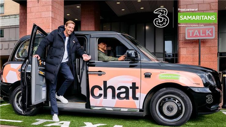 Peter Crouch, într-un taxi cu care fanii cu probleme de sănătate mentală vor fi conduși joi la Stamford Bridge