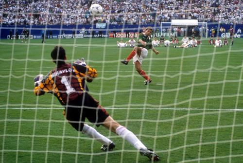 Borislav Mihaylov în acțiune, la Mondialul din 1994 // foto: sportal.bg