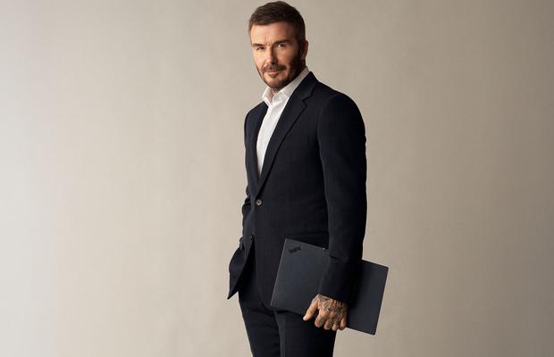 Lenovo încheie un parteneriat global cu David Beckham