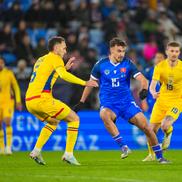 David Strelec, Florin Tănase în Slovacia - România, meci amical // 31 martie 2026, foto: Getty Images