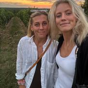 Nathalie Hagman și Daniela de Jong / FOTO: Instagram