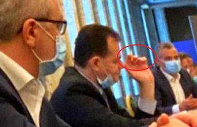 A recidivat! Ludovic Orban, surprins din nou în timp ce fuma la Guvern » Va fi iar amendat?