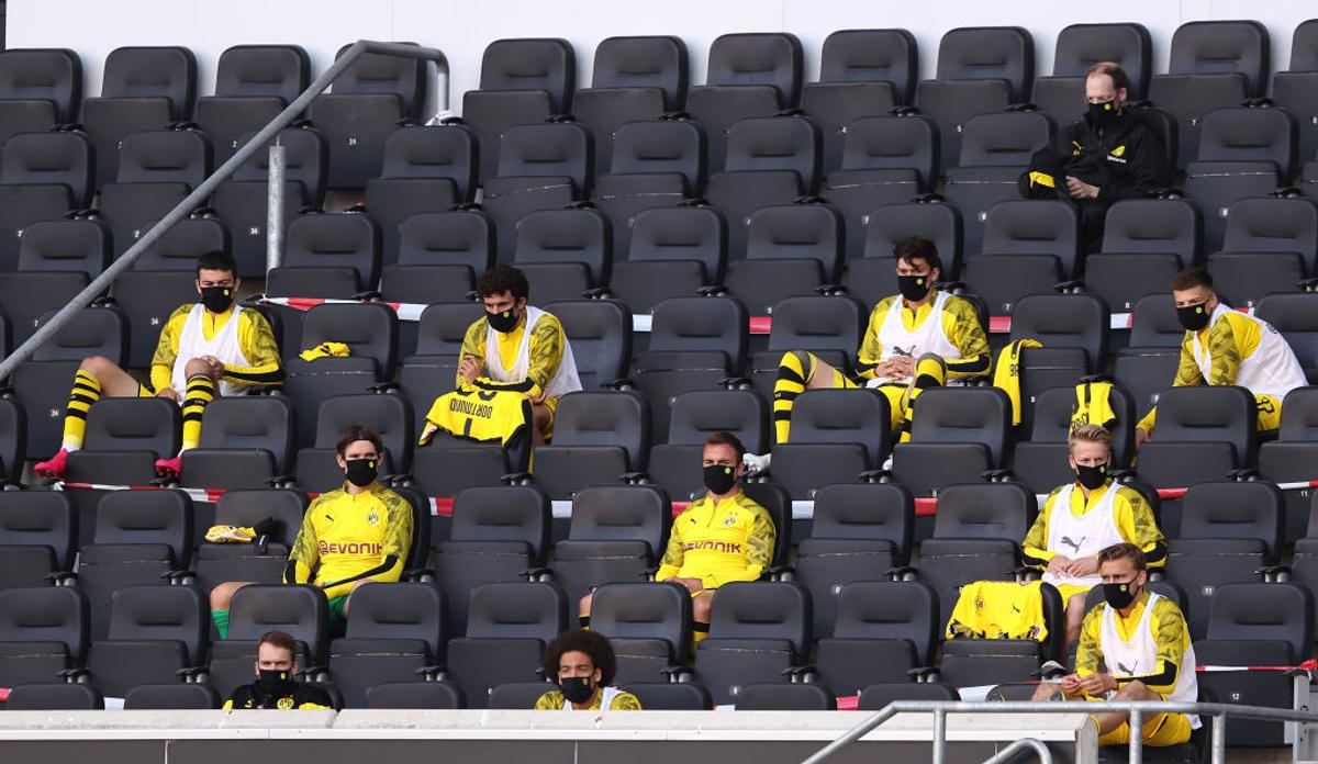 BUNDESLIGA. Sancho și Hakimi, starurile de 170 de milioane de euro ale lui Dortmund, gest în memoria lui George Floyd