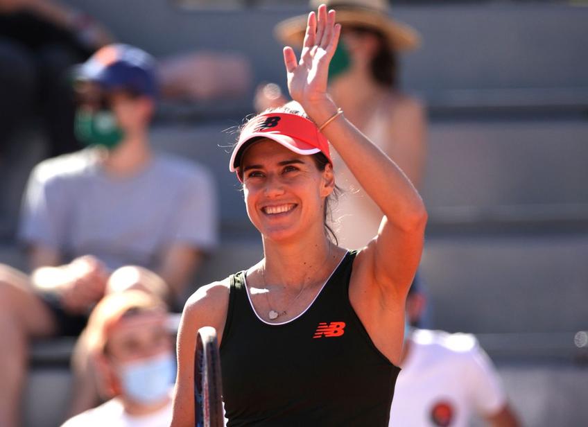 Sorana Cîrstea (31 de ani, 54 WTA) o întâlnește ACUM pe Johanna Konta (30 de ani, 20 WTA), în primul tur de la Roland Garros 2021.