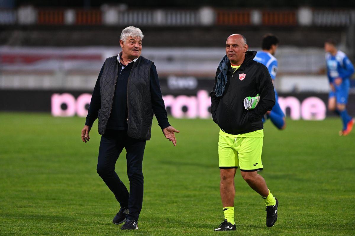 Meciul legendelor în Ștefan cel Mare » 12 goluri marcate de echipele lui Andone și Belodedici