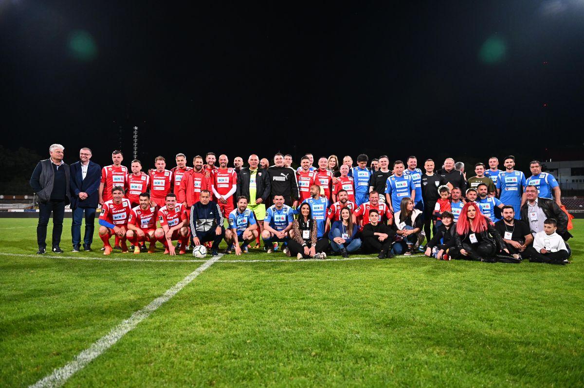 Meciul legendelor în Ștefan cel Mare » 12 goluri marcate de echipele lui Andone și Belodedici
