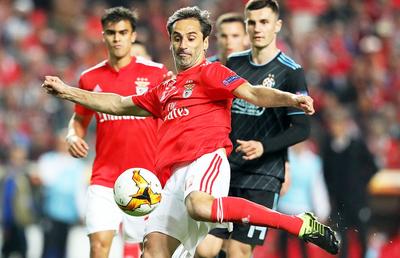 Fostul atacant de la Valencia și Benfica, reținut pe aeroportul din Lisabona cu ajutorul Interpolului!