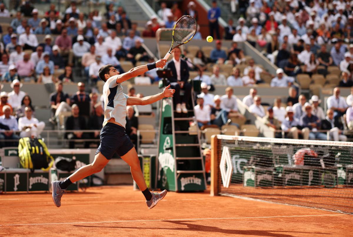 Visul lui Alcaraz s-a izbit de zidul Zverev » Sascha e primul semifinalist de la Roland Garros 2022!
