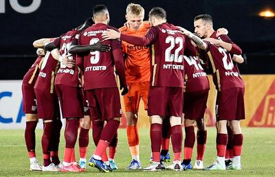 Dan Petrescu a cedat un titular din sezonul regulat în străinătate! Mutare de ultimă oră, câți bani primește campioana: „Avantajos pentru club și pentru jucător”