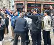 Suporterii au luat cu asalt Regent Street din Londra pentru a se fotografia cu trofeul Ligii Campionilor. Foto: GSP