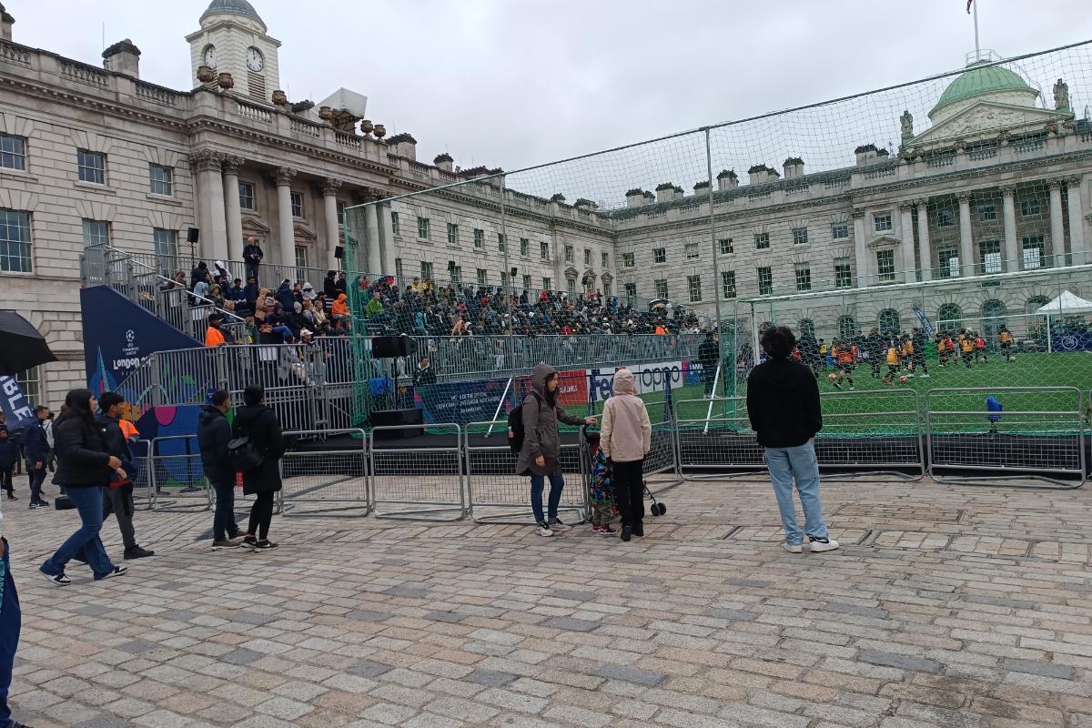 Spectacol grandios la Londra » 5 la 5 încântător, cu legendele Figo, Kaka, Roberto Carlos, Cafu și Vieira în acțiune! Echipa-surpriză care a câștigat turneul legendelor
