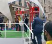 Suporterii au luat cu asalt Regent Street din Londra pentru a se fotografia cu trofeul Ligii Campionilor. Foto: GSP