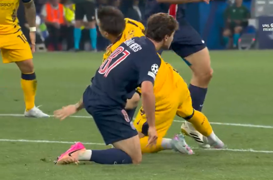 FOTO: Captură TV @Prima Sport 1 Istvan Kovacs, IMPECABIL în PSG - Inter » Cea mai discutată decizie a venit chiar în minutul 90! GSP a analizat toate fazele, fiecare cartonaș