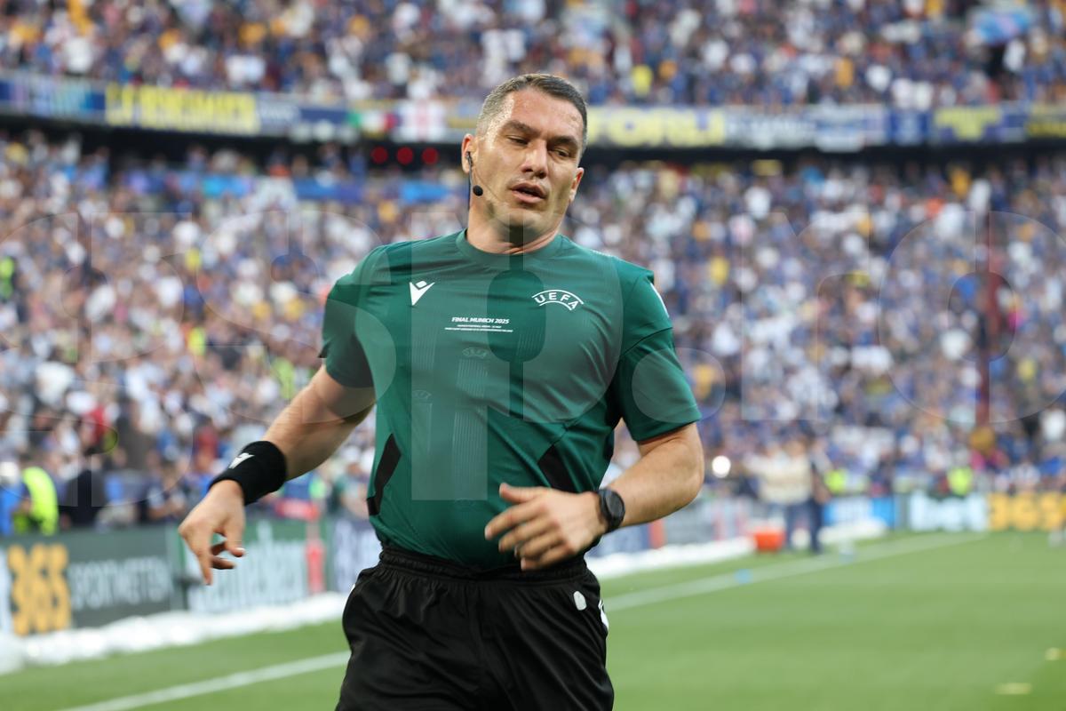 Istvan Kovacs, în PSG - Inter