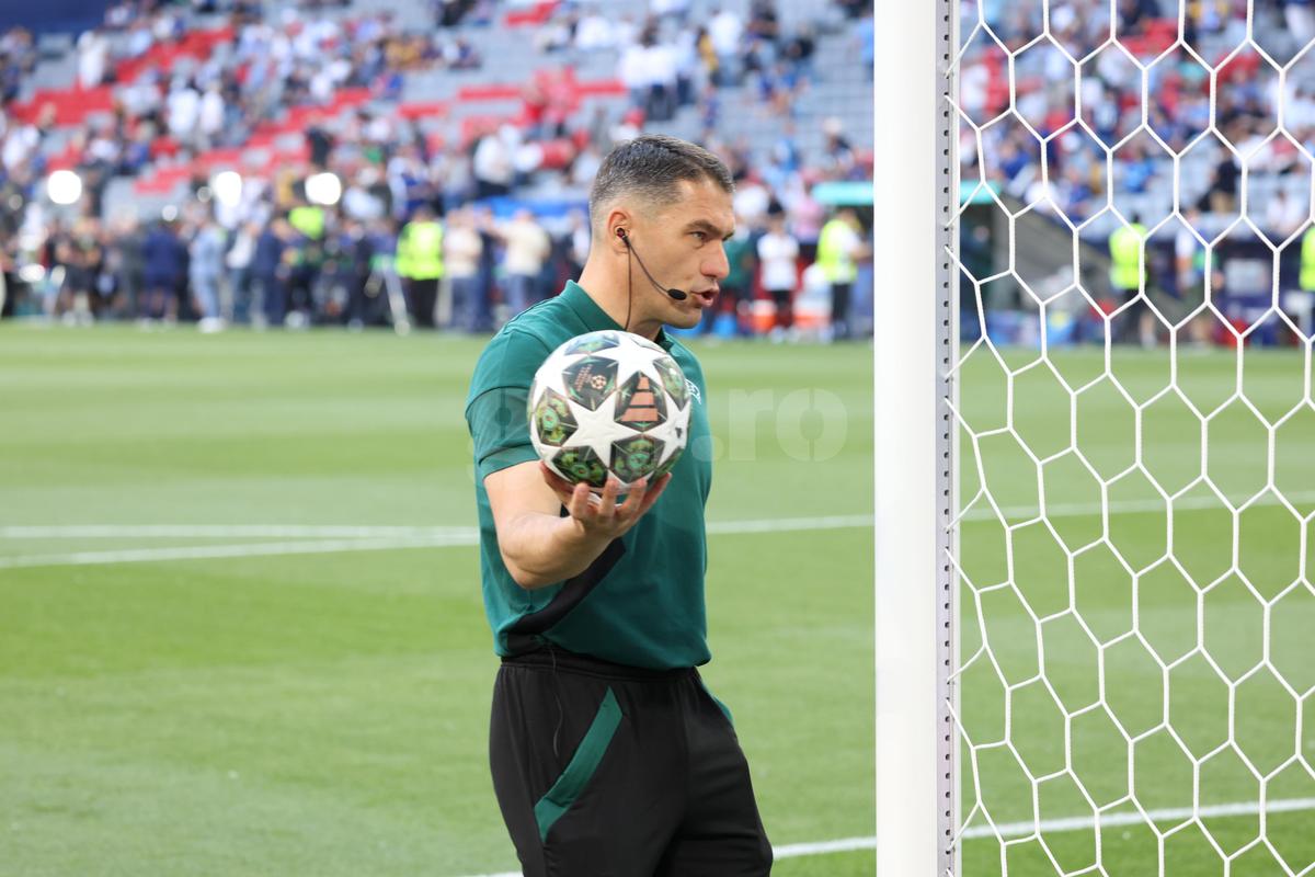 IMAGINI MEMORABILE cu Istvan Kovacs pe Allianz Arena! Rugăciune înainte de marea finală