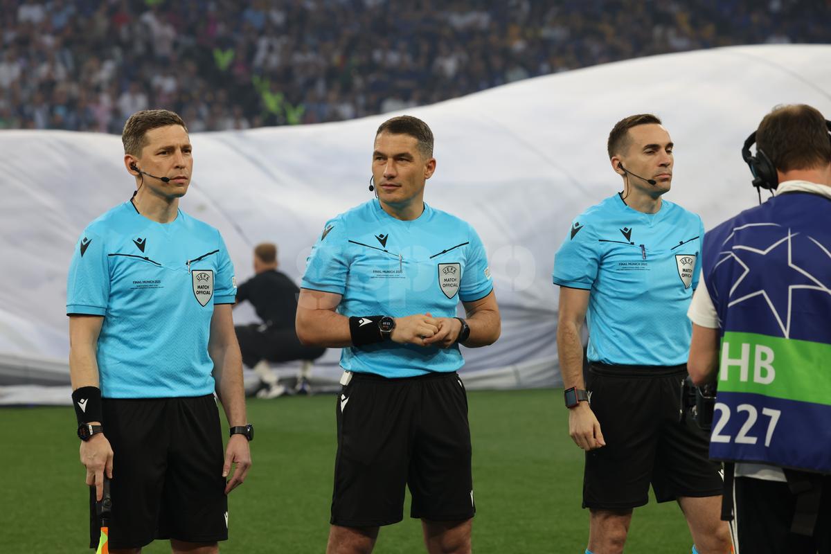 Istvan Kovacs, în PSG - Inter