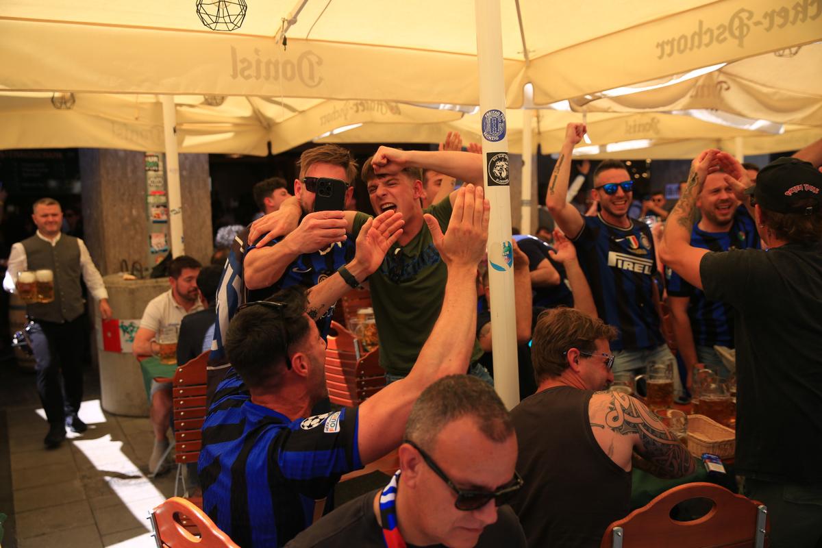 Atmosfera finala liga campionilor Marienplatz