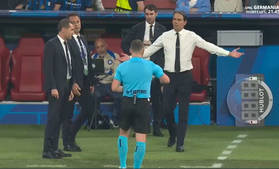 FOTO: Captură TV @Prima Sport 1 Istvan Kovacs, IMPECABIL în PSG - Inter » Cea mai discutată decizie a venit chiar în minutul 90! GSP a analizat toate fazele, fiecare cartonaș