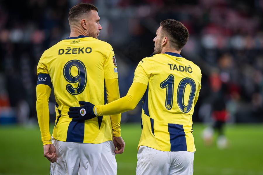 Două legende se despart de Fenerbahce: „Meritați respect etern!”
