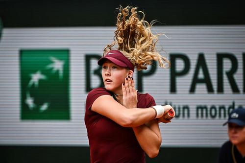 Mirra Andreeva în acțiune la Roland Garros 2025 Foto: Imago Images