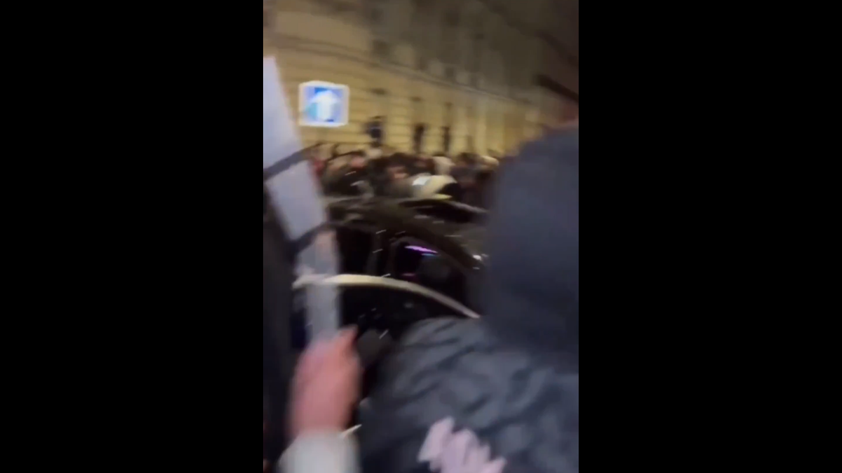 Scene de război în Franța, după finala Ligii » Au dat foc și s-au bătut cu forțele de ordine: 416 arestări!