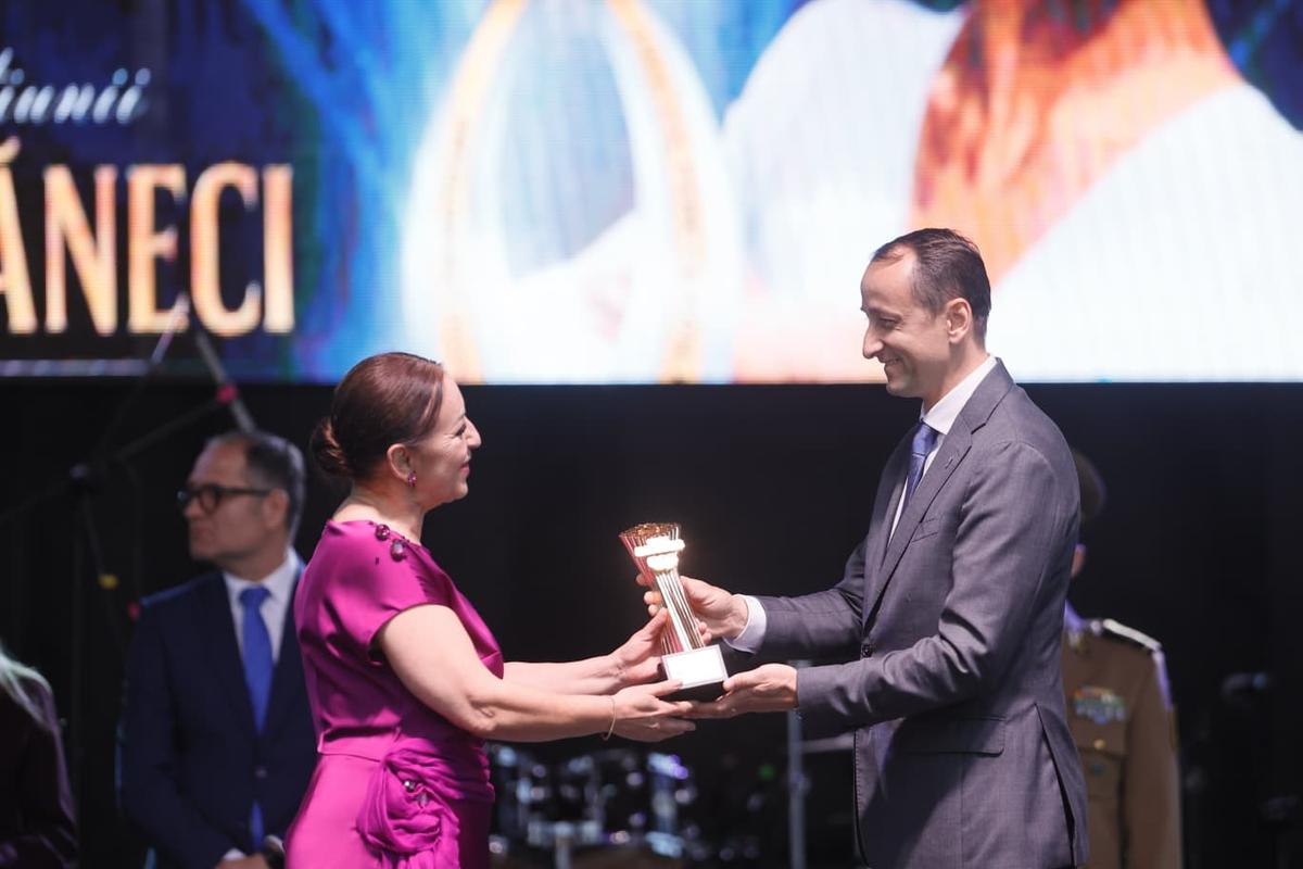 Nadia, gala de la Onești