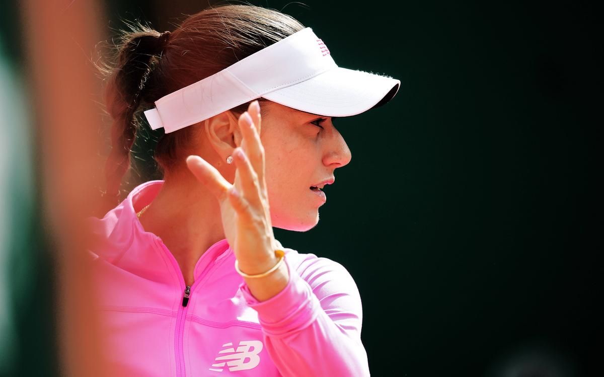 CE VICTORIE! Formidabila Sorana Cîrstea este în sferturi la Roland Garros! Și-a dominat adversara din China și a egalat cea mai bună performanță din carieră!