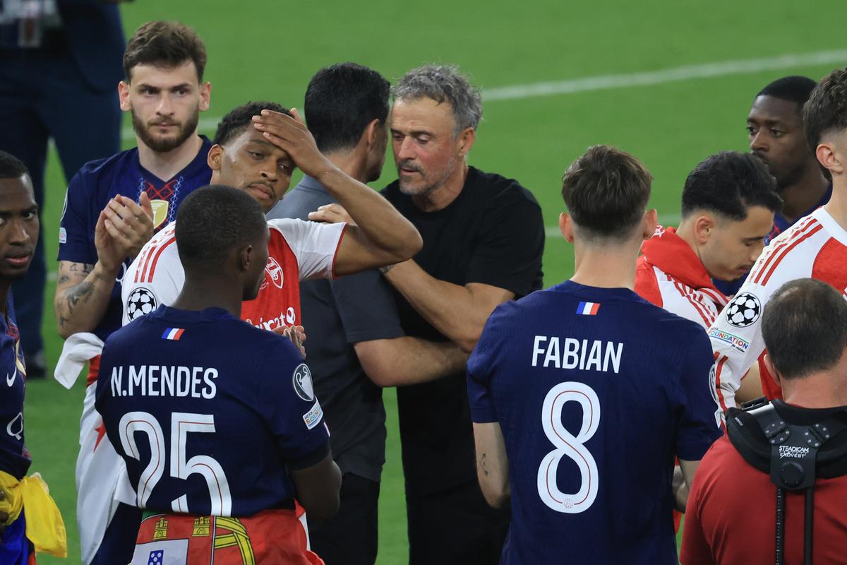 Imagini de la finalul meciului PSG - Arsenal