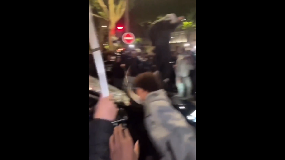 Scene de război în Franța, după finala Ligii » Au dat foc și s-au bătut cu forțele de ordine: 416 arestări!