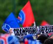 Fotbaliștii lui PSG au sărbătorit cucerirea Ligii Campionilor alături de suporteri
