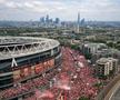 Arsenal a celebrat titlul câștigat în Premier League pe străzile Londrei