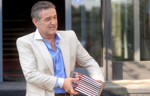 Gigi Becali vrea să facă teste Covid-19