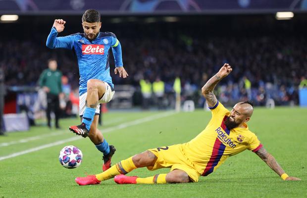 Napoli face presiuni înaintea returului din Ligă cu Barcelona: „E jenant! Simt îndoială chiar din Spania, iar UEFA se face că plouă”