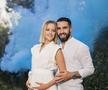 Încă un jucător de la Real Madrid va deveni tată! Soția lui e spectaculoasă și are o soră geamănă identică, măritată și ea cu un fotbalist