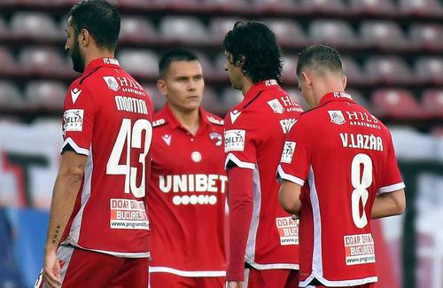 Trei fotbaliști ai lui Dinamo încă se confruntă cu probleme legate de coronavirus