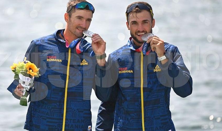 Marius Cozmiuc (28 de ani) și Ciprian Tudosă (24 de ani) au obținut medalie de argint în finala la dublu rame masculin / FOTO: Raed Krishan