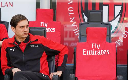 Ciprian Tătătrușanu continuă la AC Milan // FOTO: Imago