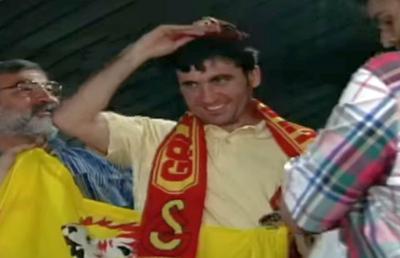 Imagini memorabile » 25 de ani de când „Regele” Hagi semna cu Galatasaray! Turcii au marcat momentul cu un video special