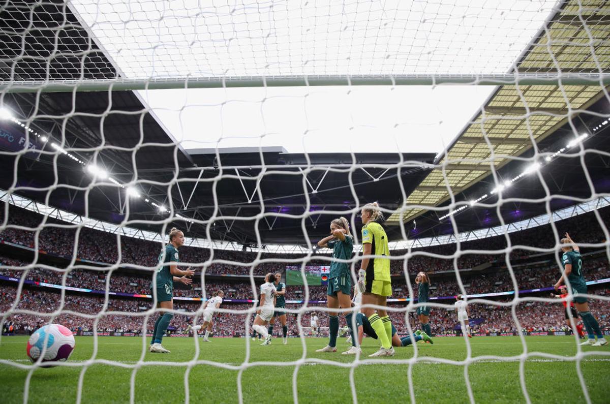 Anglia a cucerit primul titlu european din istorie! Peste 88.000 de spectatori la finala de pe Wembley