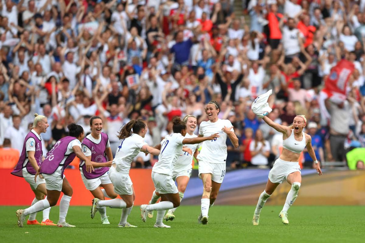 Anglia a cucerit primul titlu european din istorie! Peste 88.000 de spectatori la finala de pe Wembley