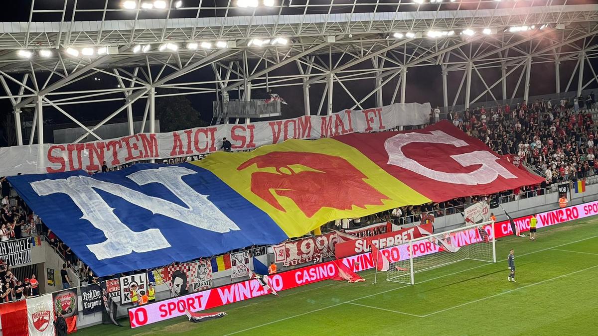 Ce au pregătit fanii lui Dinamo pentru meciul cu Sepsi