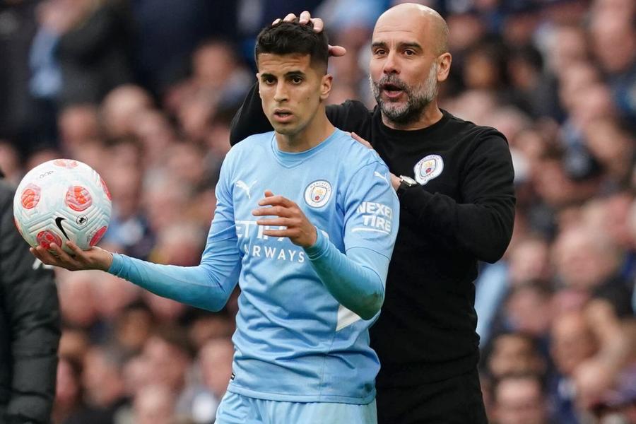 Barcelona aduce încă un superfotbalist de la Manchester City