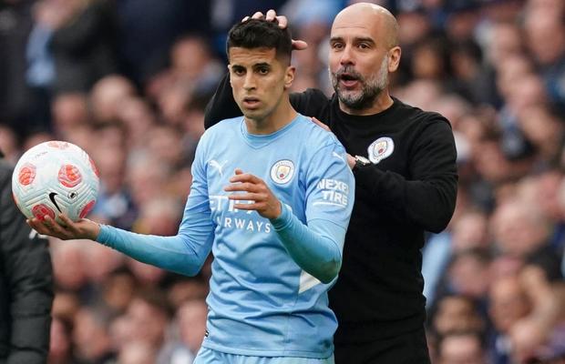 Prioritatea #1 pentru Barcelona acum: superstarul de la City care s-a certat cu Guardiola