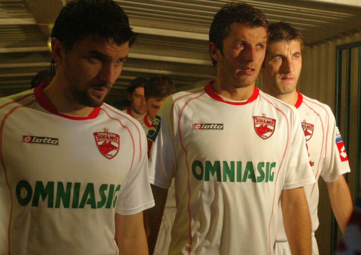Premieră la Dinamo - Sepsi » Ce au în comun Burcă și Liviu Ciobotariu + imagini tari de acum două decenii