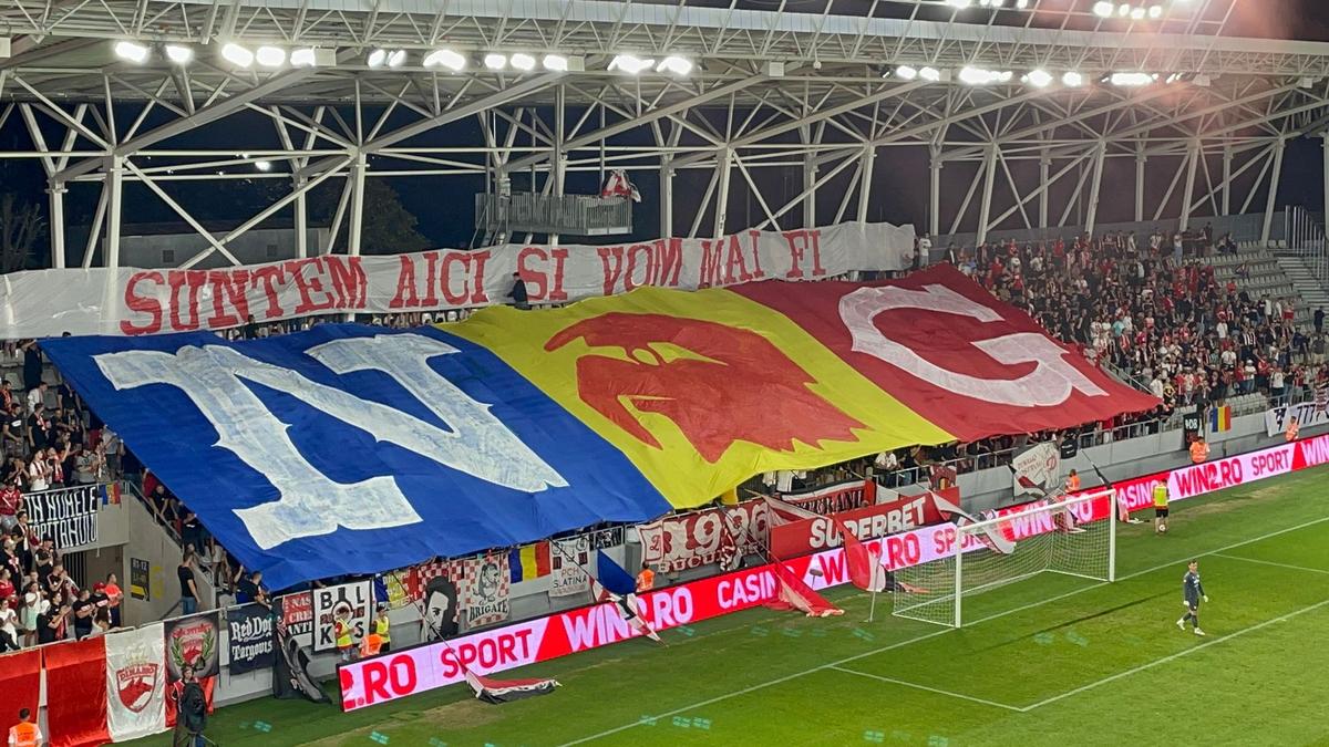 Ce au pregătit fanii lui Dinamo pentru meciul cu Sepsi