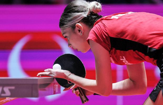 Bernadette Szocs a părăsit proba de simplu de la Jocurile Olimpice după o înfrângere clară în „infernul” din Expo Porte de Versailles » Cum s-a trăit meciul în sală