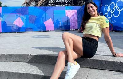 Atleta care a fost expulzată pentru că a încercat să părăsească Satul Olimpic pentru a se întâlni cu iubitul în Paris, acuzații grave: „Am ajuns la aeroport în pantaloni scurți, o să-i dau în judecată!”